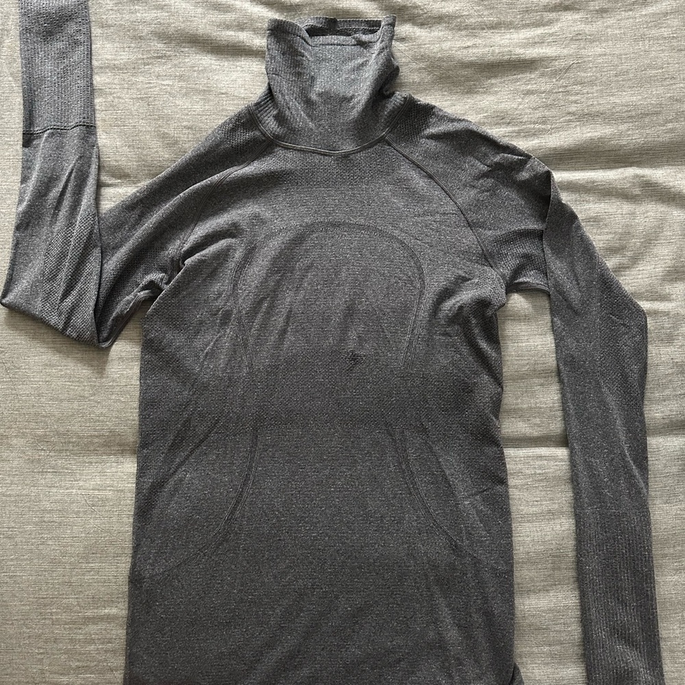 Lululemon Swiftly Mock-neck Long-sleeve